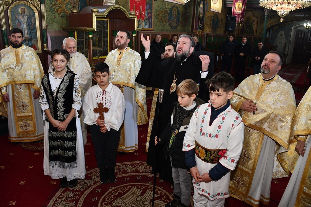 Speranță pentru o biserică degradată din Episcopia Caransebeșului 353280
