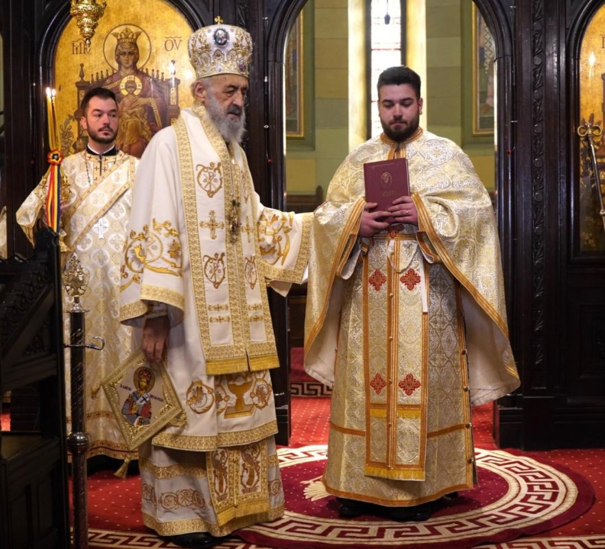 Cinci decenii de la întronizarea Episcopului Emilian Birdaș, aniversate la Alba Iulia 353940