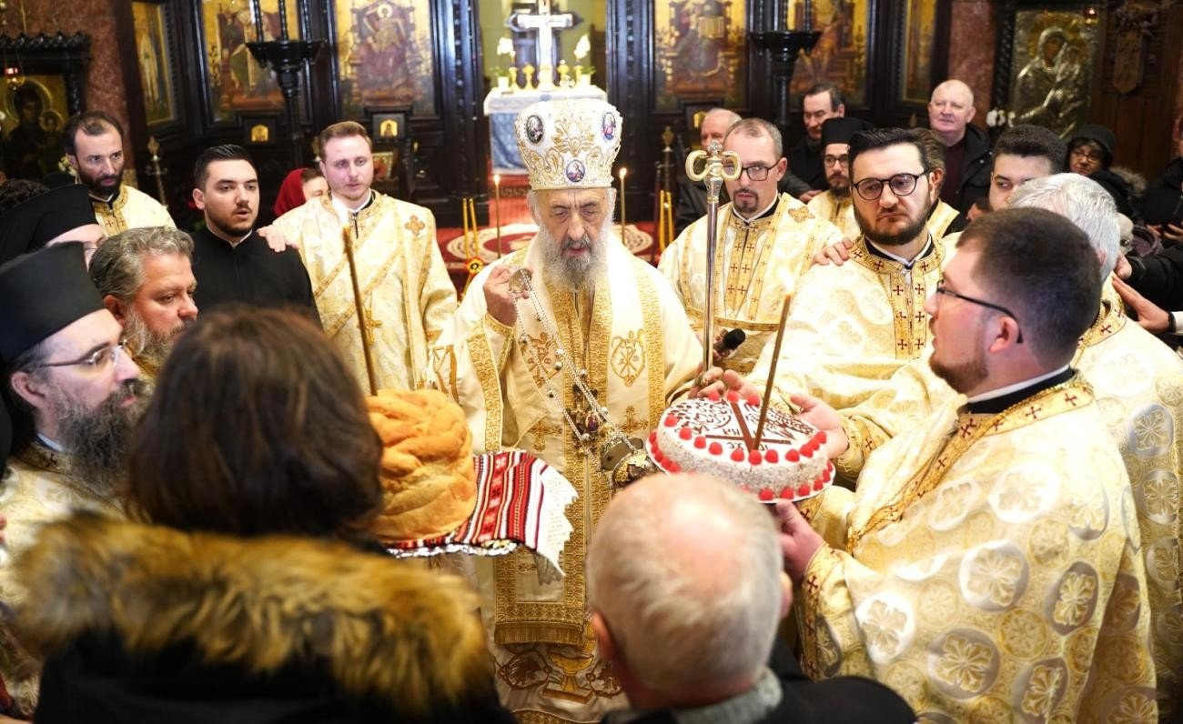Cinci decenii de la întronizarea Episcopului Emilian Birdaș, aniversate la Alba Iulia 353942