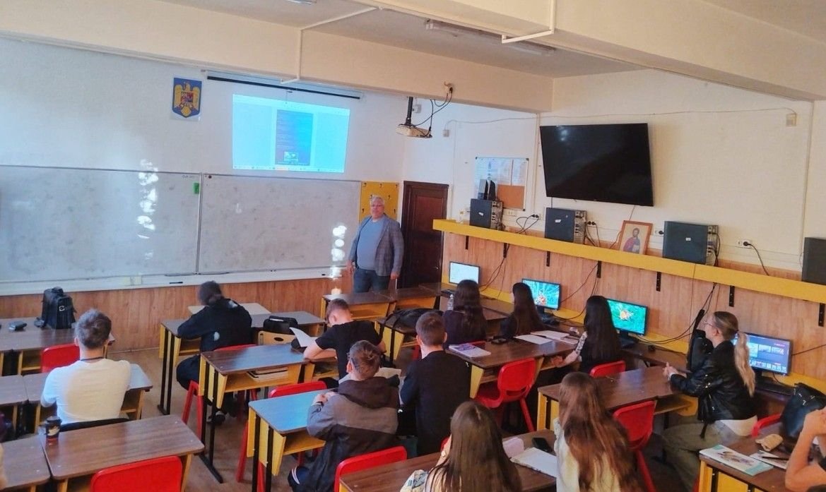 Credinţa, nădejdea şi dragostea, valori ale familiei creştine  353917