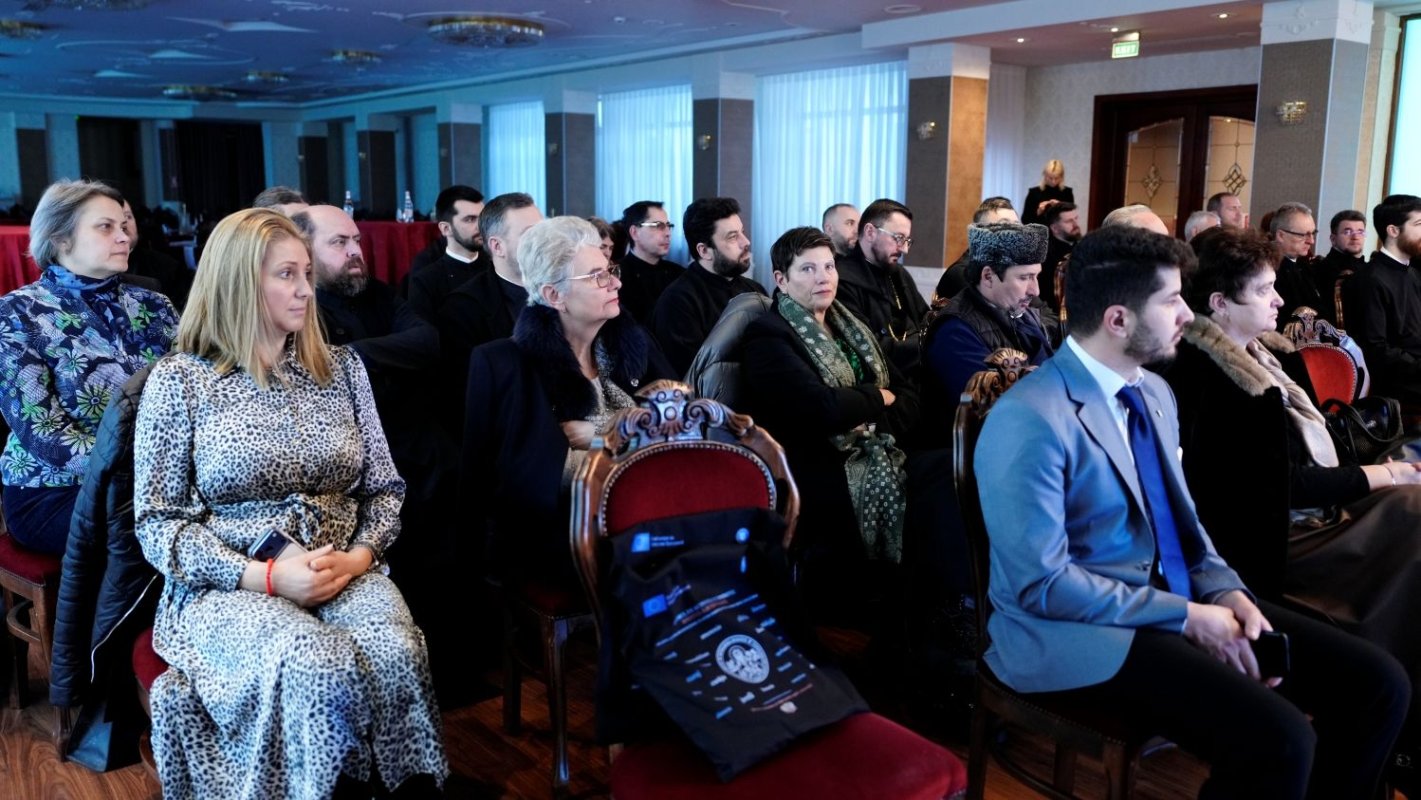 Proiectul centrului de tineret al Patriarhiei Române lansat la Sibiu 354075