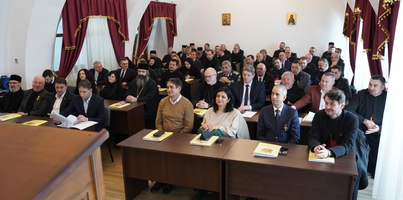 Ședința anuală a Consiliului și a Adunării eparhiale la Alba Iulia 353997