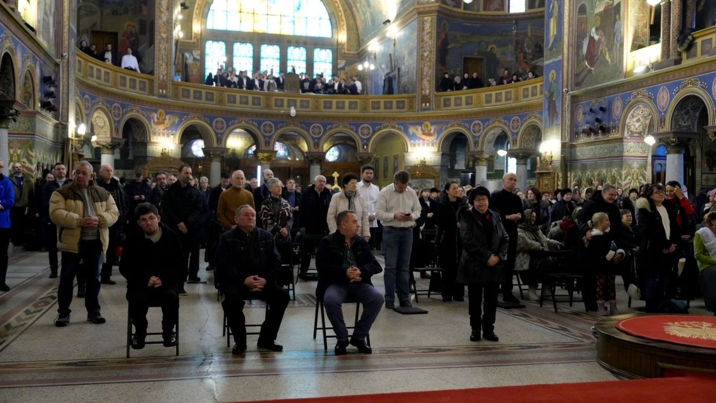 Sfinţii Trei Ierarhi, prăznuiţi la Sibiu 354204
