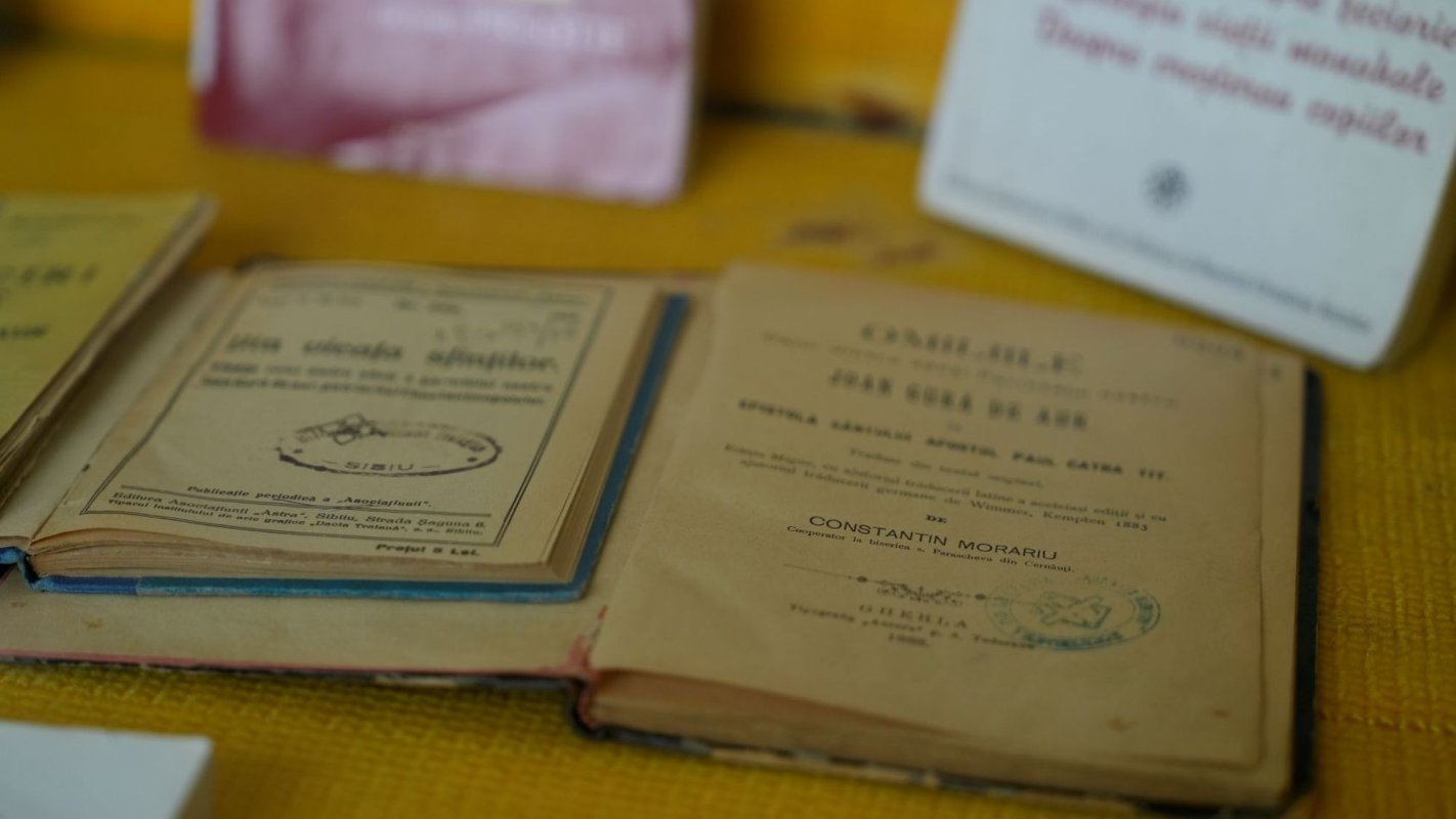 Sfinţii Trei Ierarhi, prăznuiţi la Sibiu 354214