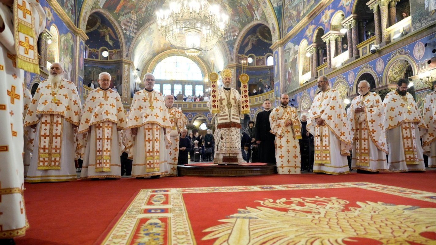 Duminica a 33‑a după Rusalii la Catedrala Mitropolitană din Sibiu 354257