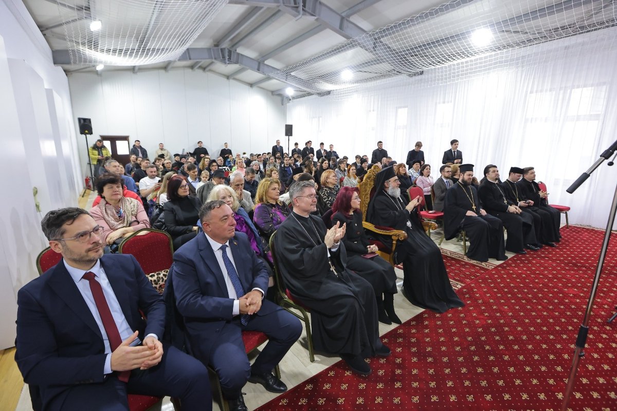 Ocrotitorii învățământului teologic, cinstiți la Buzău 354274