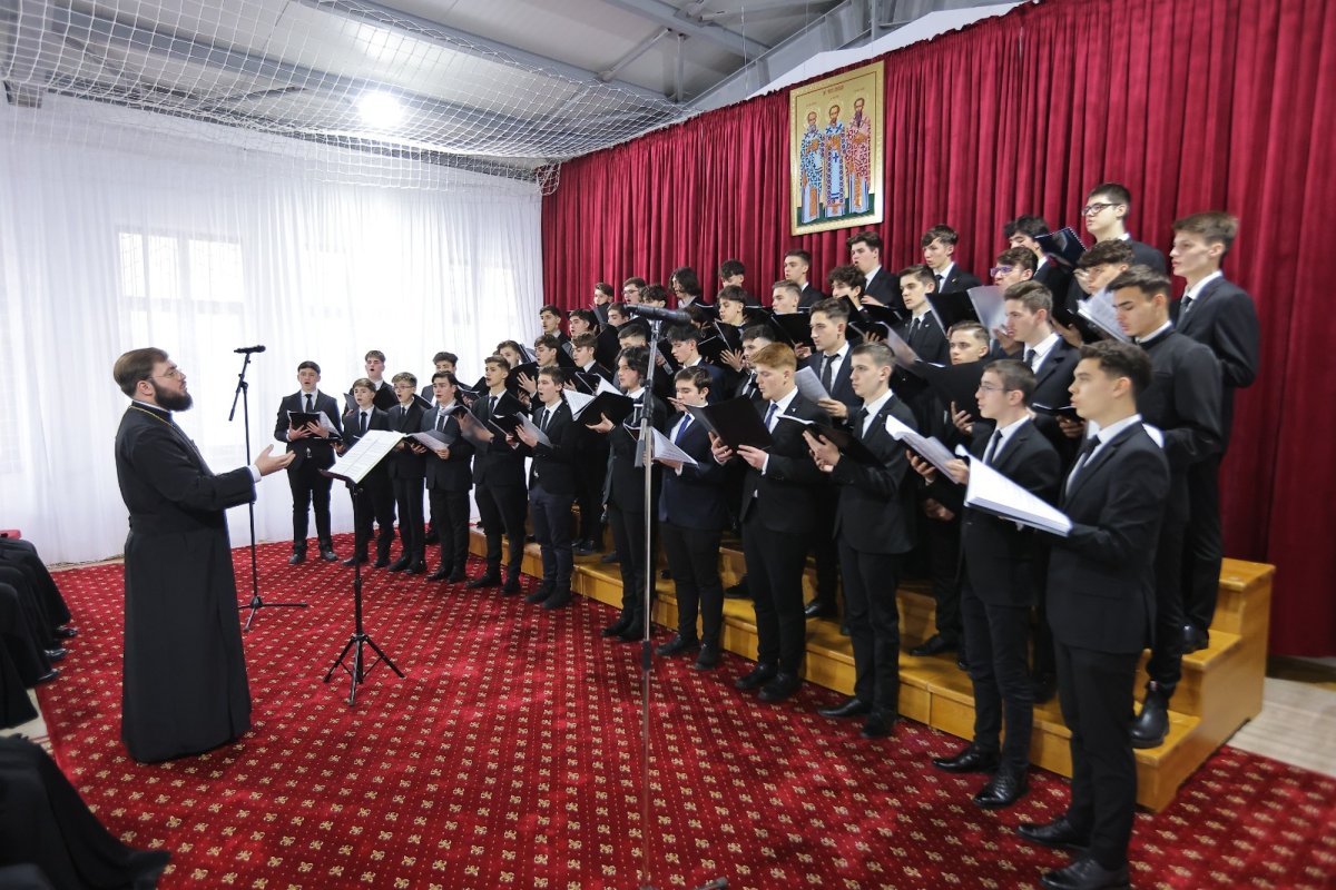 Ocrotitorii învățământului teologic, cinstiți la Buzău 354275