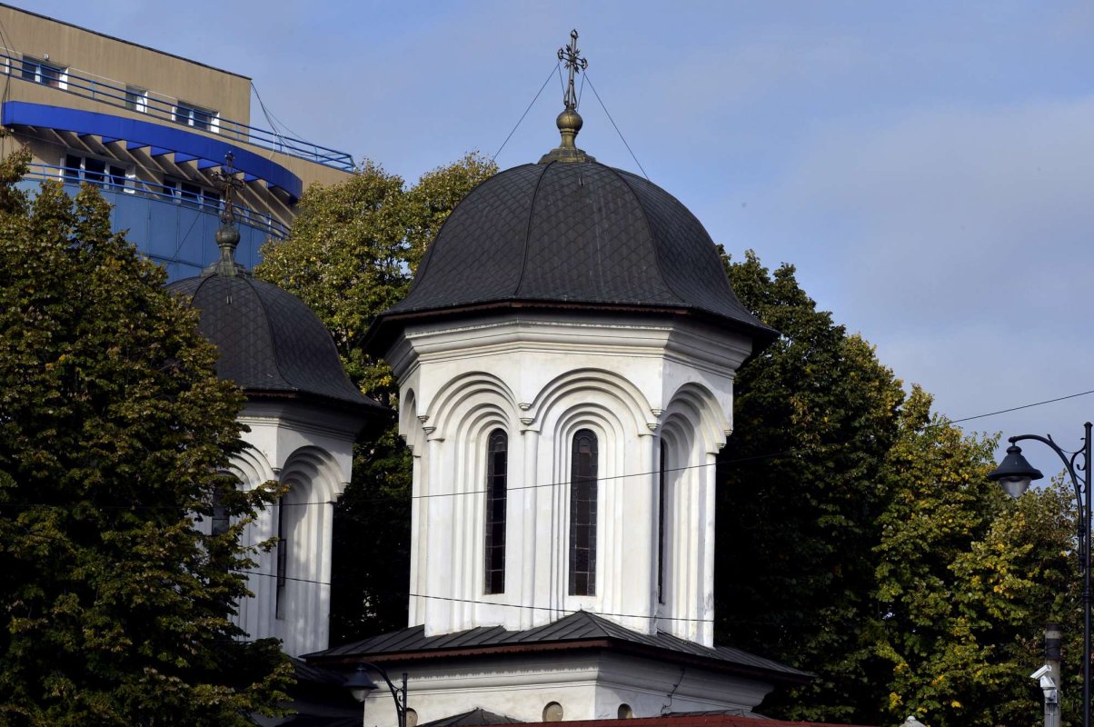 Biserica, pe primul loc în topul încrederii publice 354363