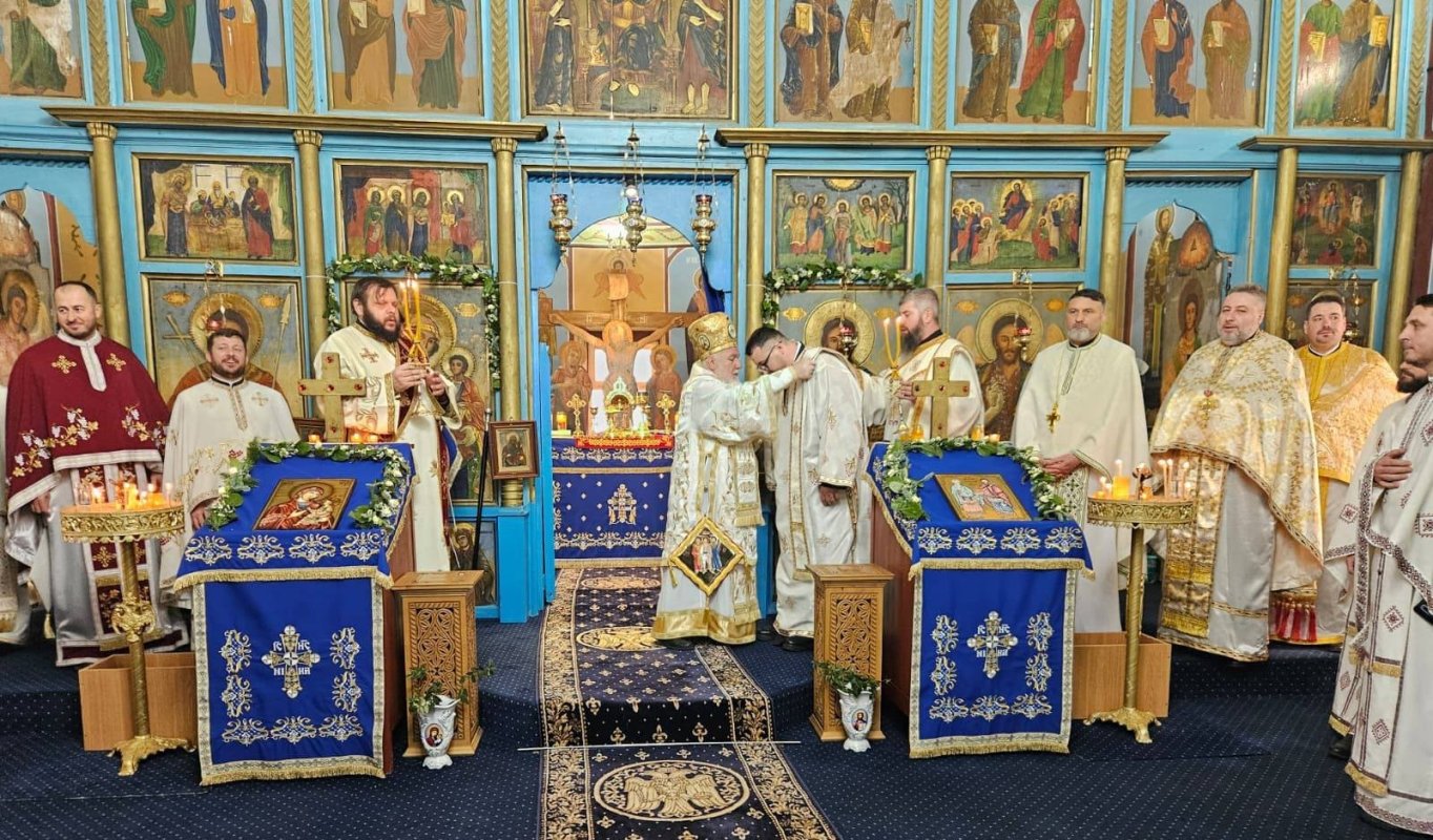 Sfințirea clopotelor Parohiei Ceamurlia de Sus din județul Tulcea 354435