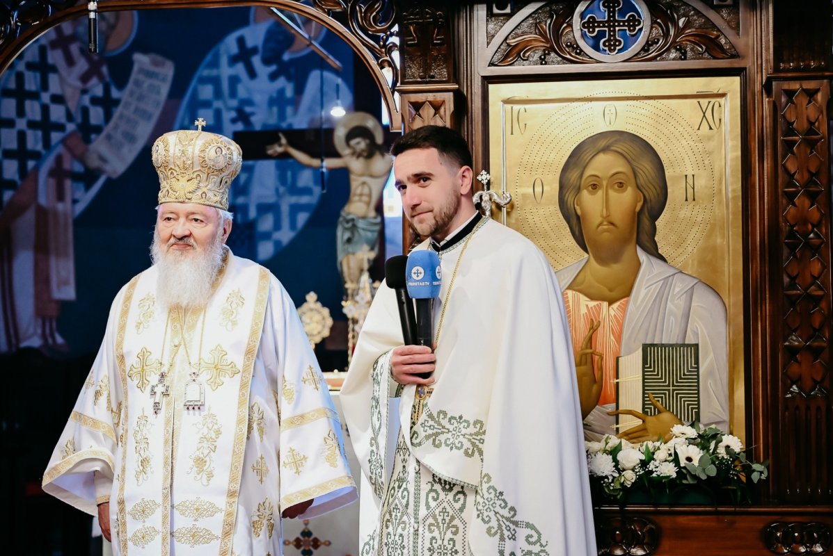 Hramul Bisericii „Întâmpinarea Domnului” din Cluj-Napoca  354472