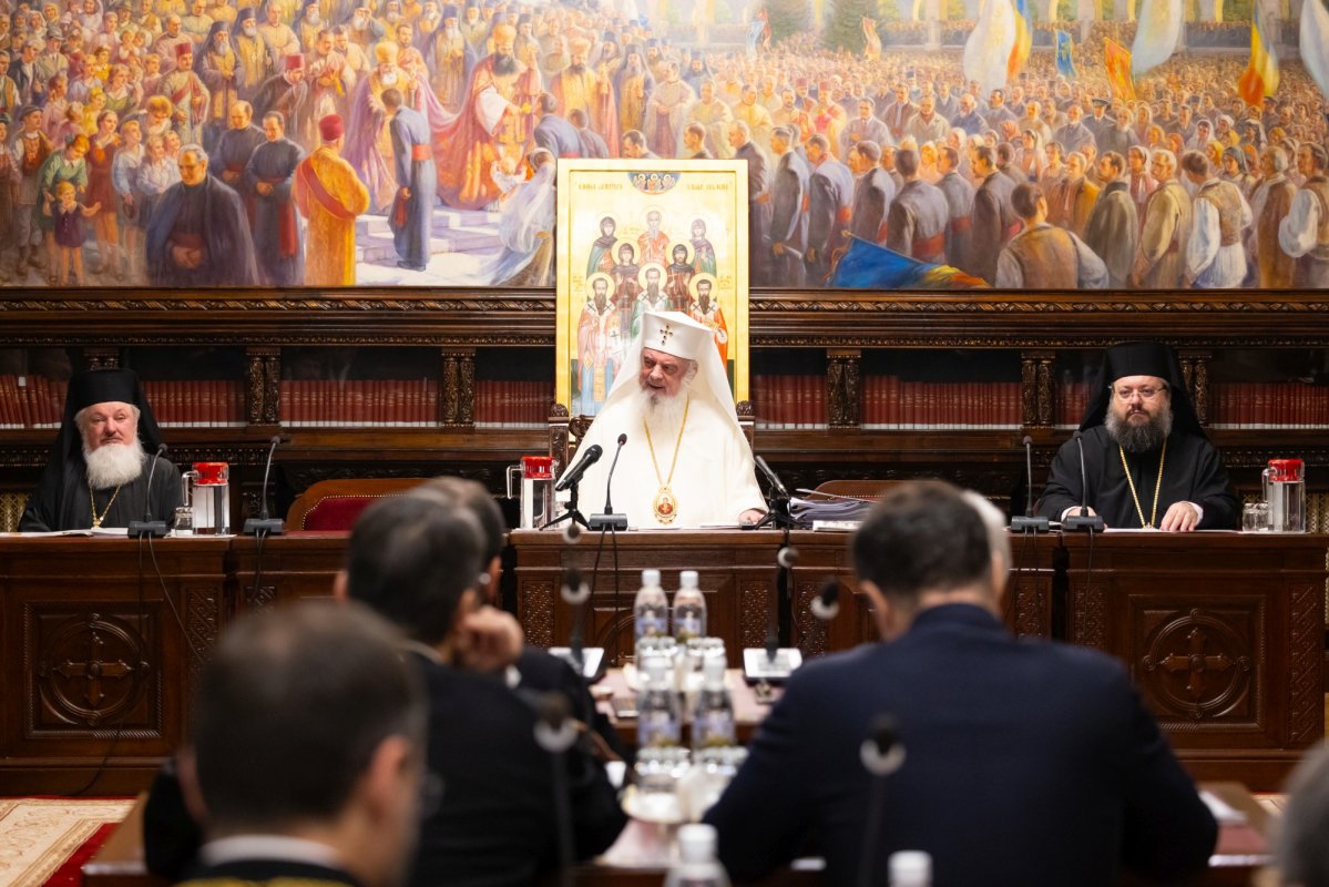 Ședința de lucru a Consiliului National Bisericesc la Reședința Patriarhală  354484