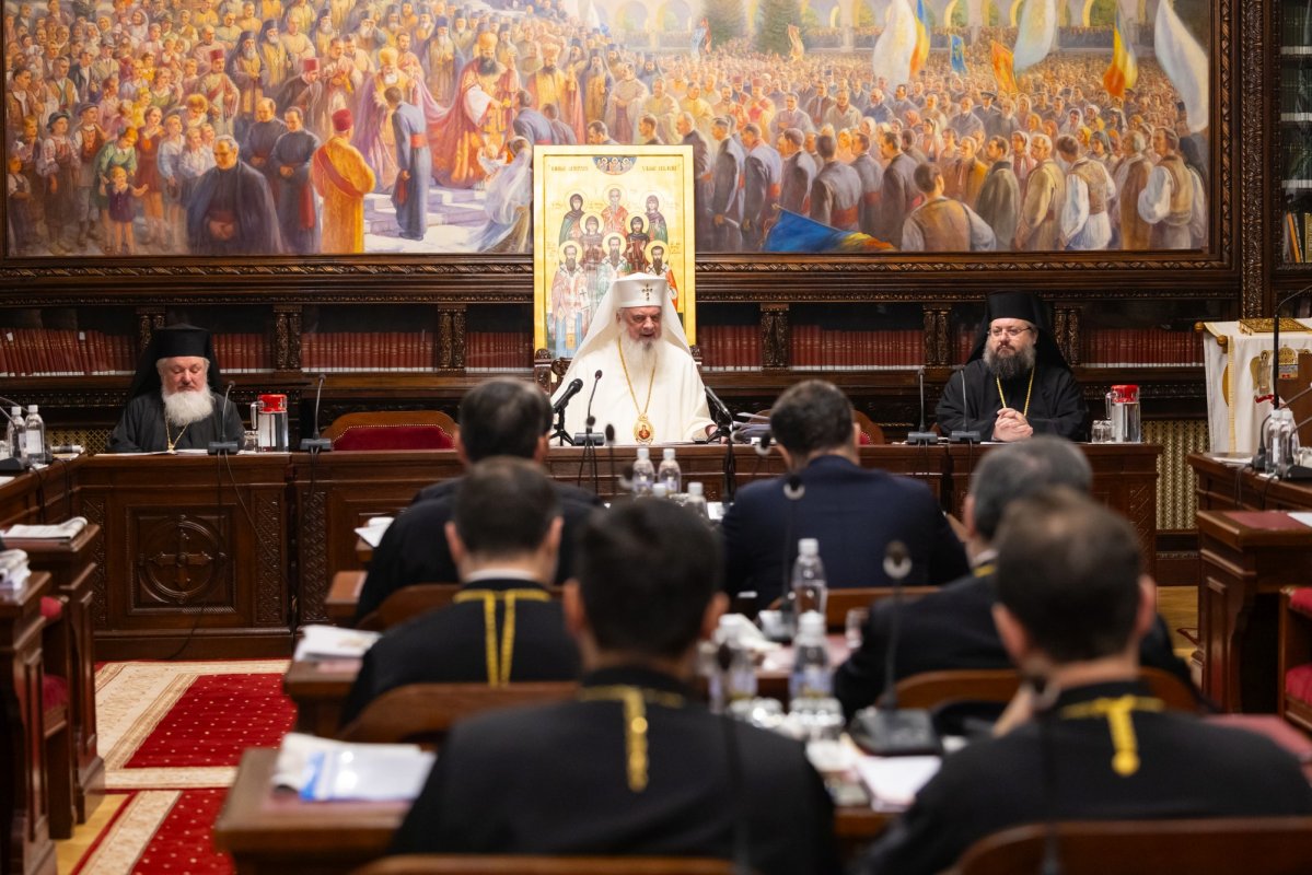 Ședința de lucru a Consiliului National Bisericesc la Reședința Patriarhală  354490