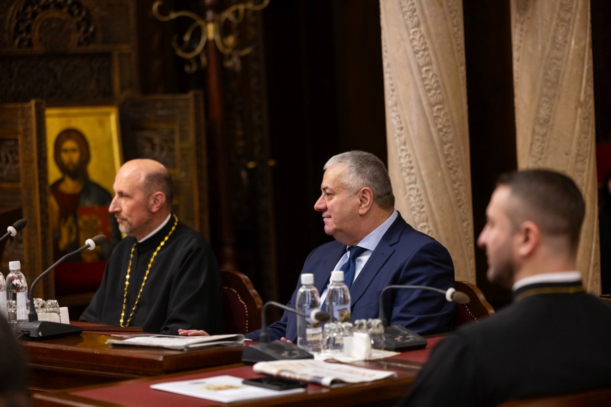 Ședința de lucru a Consiliului National Bisericesc la Reședința Patriarhală  354493