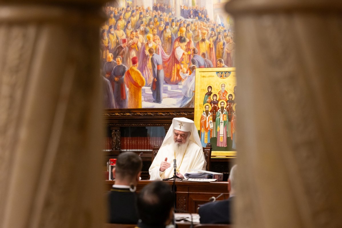 Ședința de lucru a Consiliului National Bisericesc la Reședința Patriarhală  354498