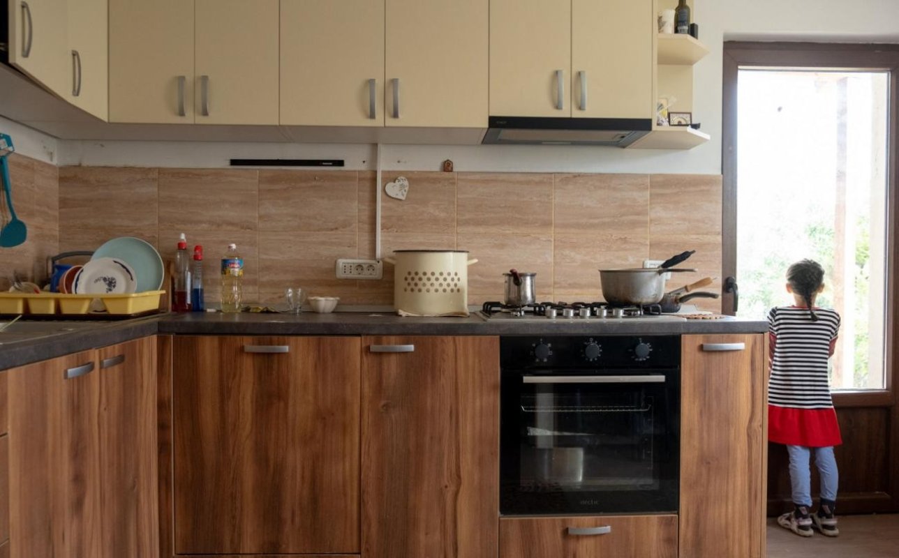 Cămin adecvat pentru o familie cu zece copii din Neamț 354575