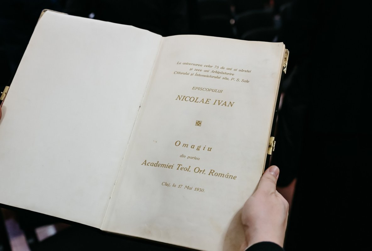 Sesiune ştiinţifică dedicată Episcopului Nicolae Ivan 354705