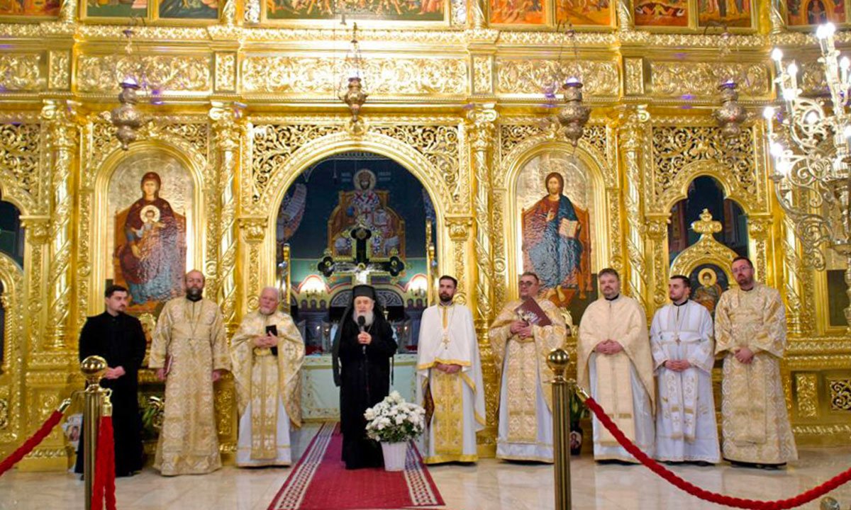 Cinci decenii de arhierie pentru Arhiepiscopul Aradului 354996