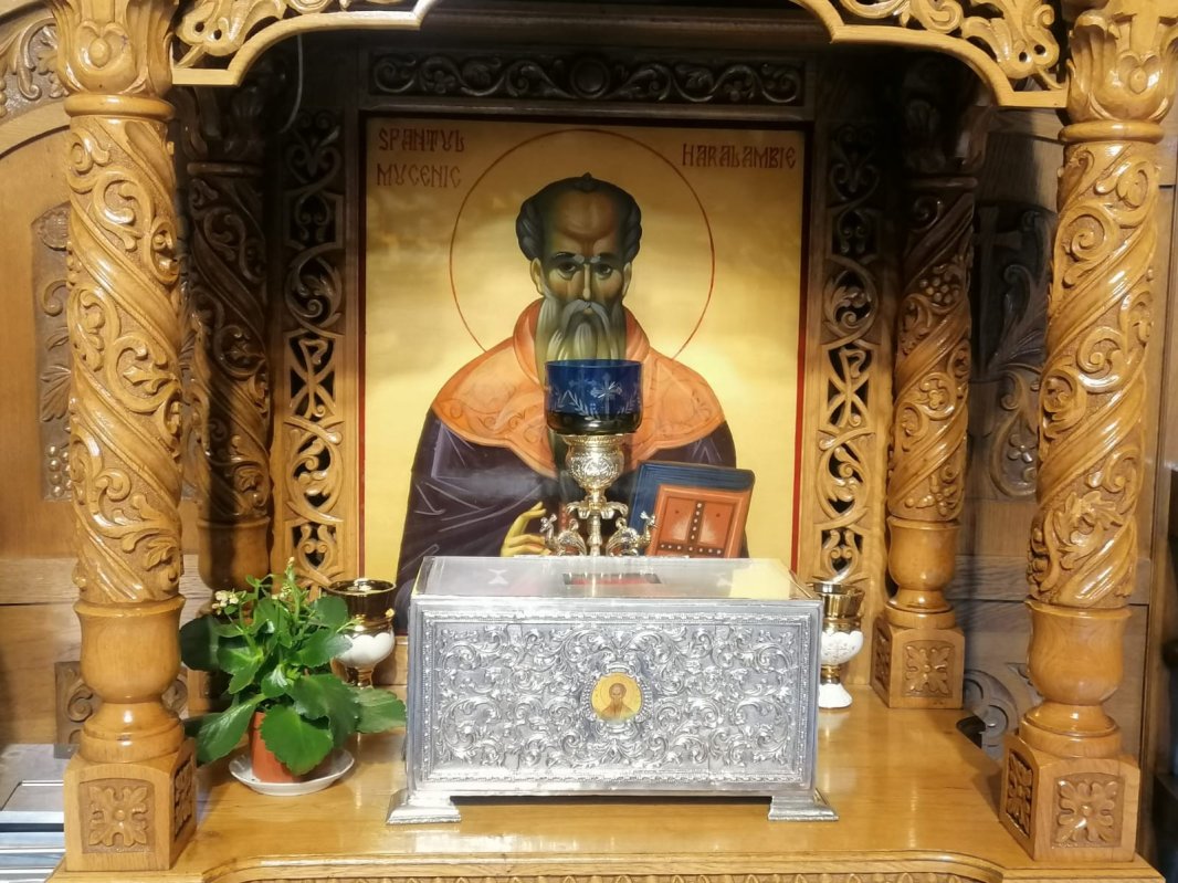 Marea familie de la Biserica „Sfântul Haralambie” din Iași 355011