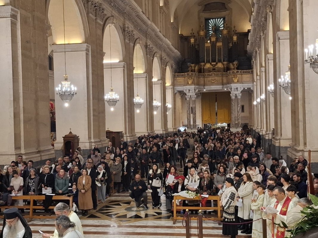 Repere aniversare pentru două parohii românești din Sicilia 355081
