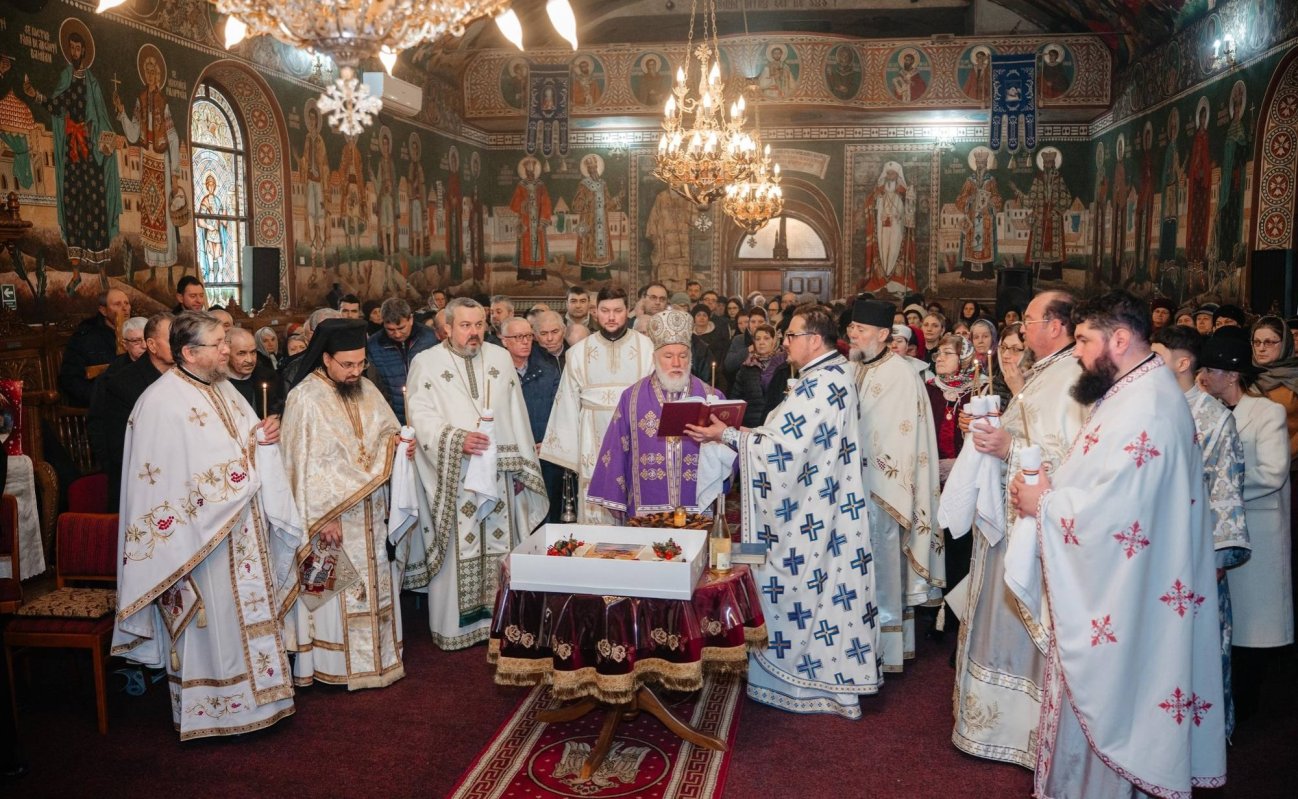 Binecuvântare la hramul Bisericii „Sfântul Haralambie” din localitatea Greci 355136