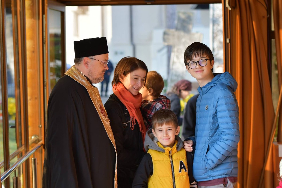 „Familia tradiţională” 355097