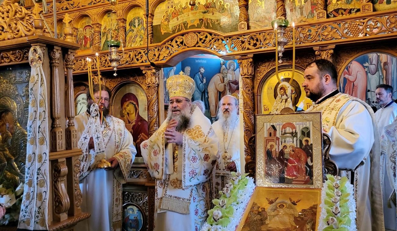 Simpozion național la Mănăstirea Paltin 355132