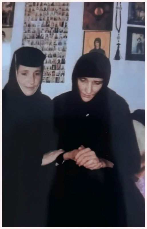 Binecuvântarea de a fi sora unei sfinte 355150