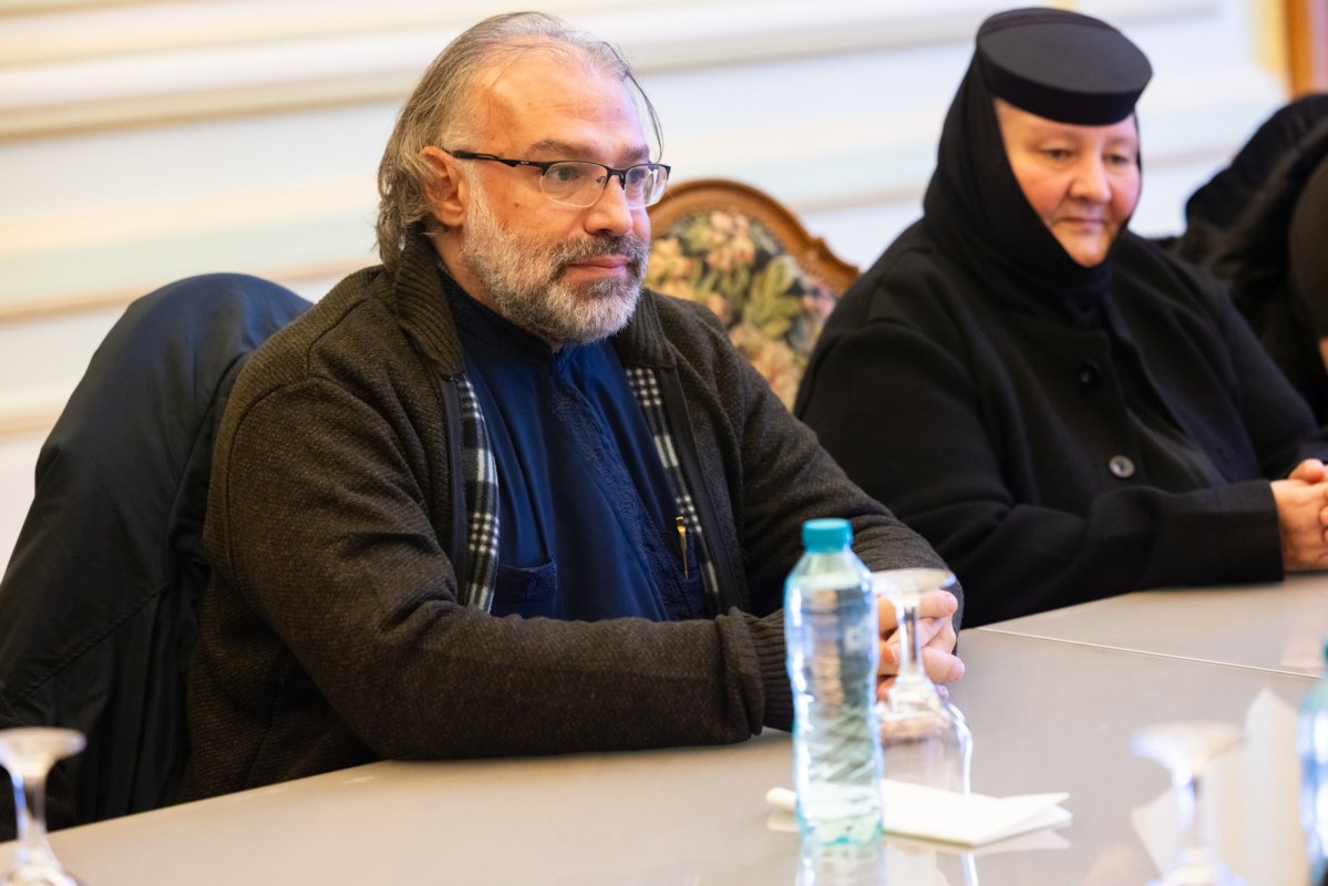 Ierarh ortodox din Africa în vizită la Palatul Patriarhiei 355220