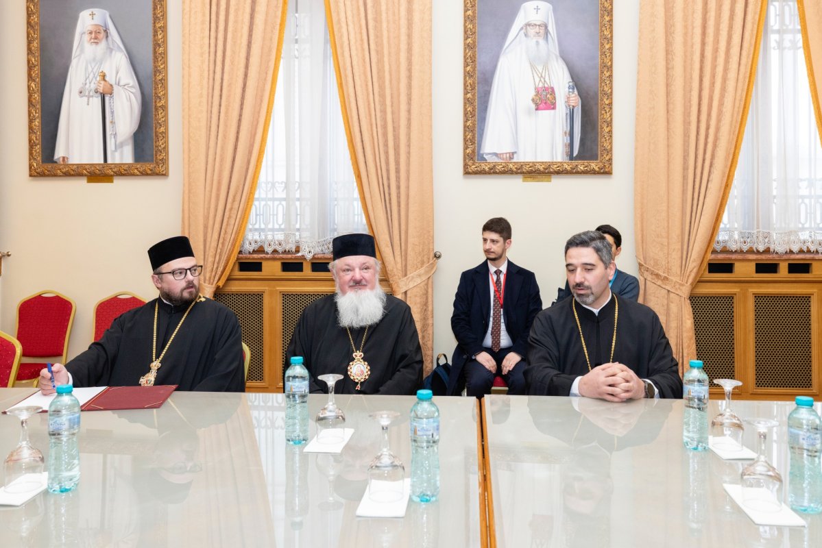 Delegație din Grecia în vizită la Patriarhia Română 355315