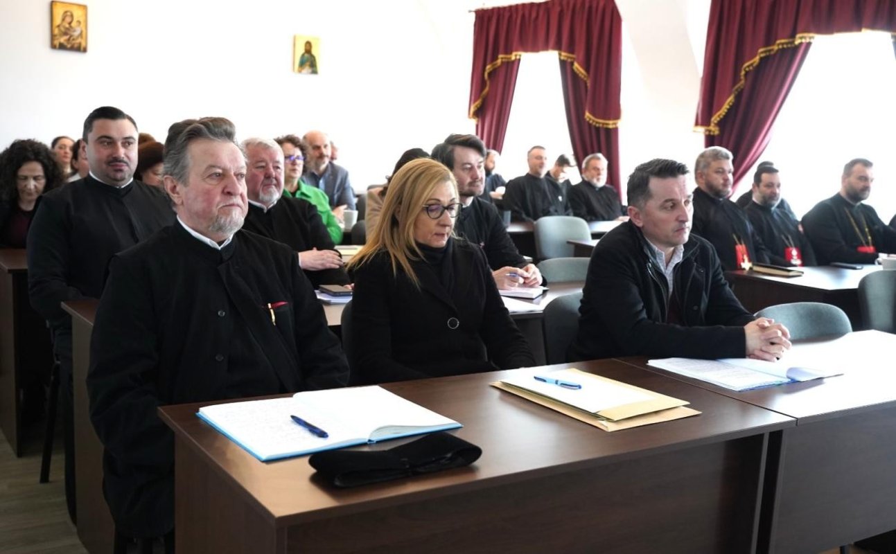 Ședințe de lucru în Arhiepiscopia Alba Iuliei 355292