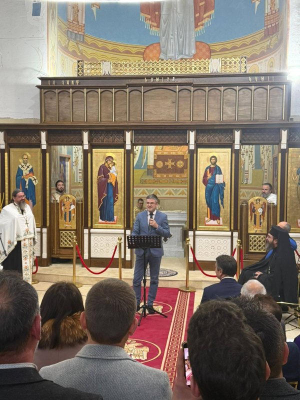 25 de ani de existență a parohiei românești din Nisa 355436