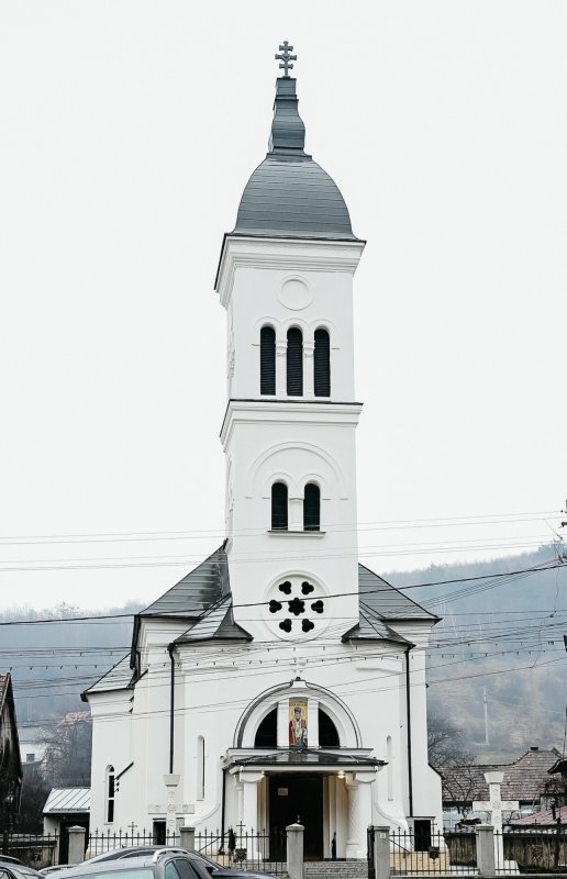 Resfințirea Bisericii „Sfântul Ierarh Nicolae” din Someșu Rece 355417