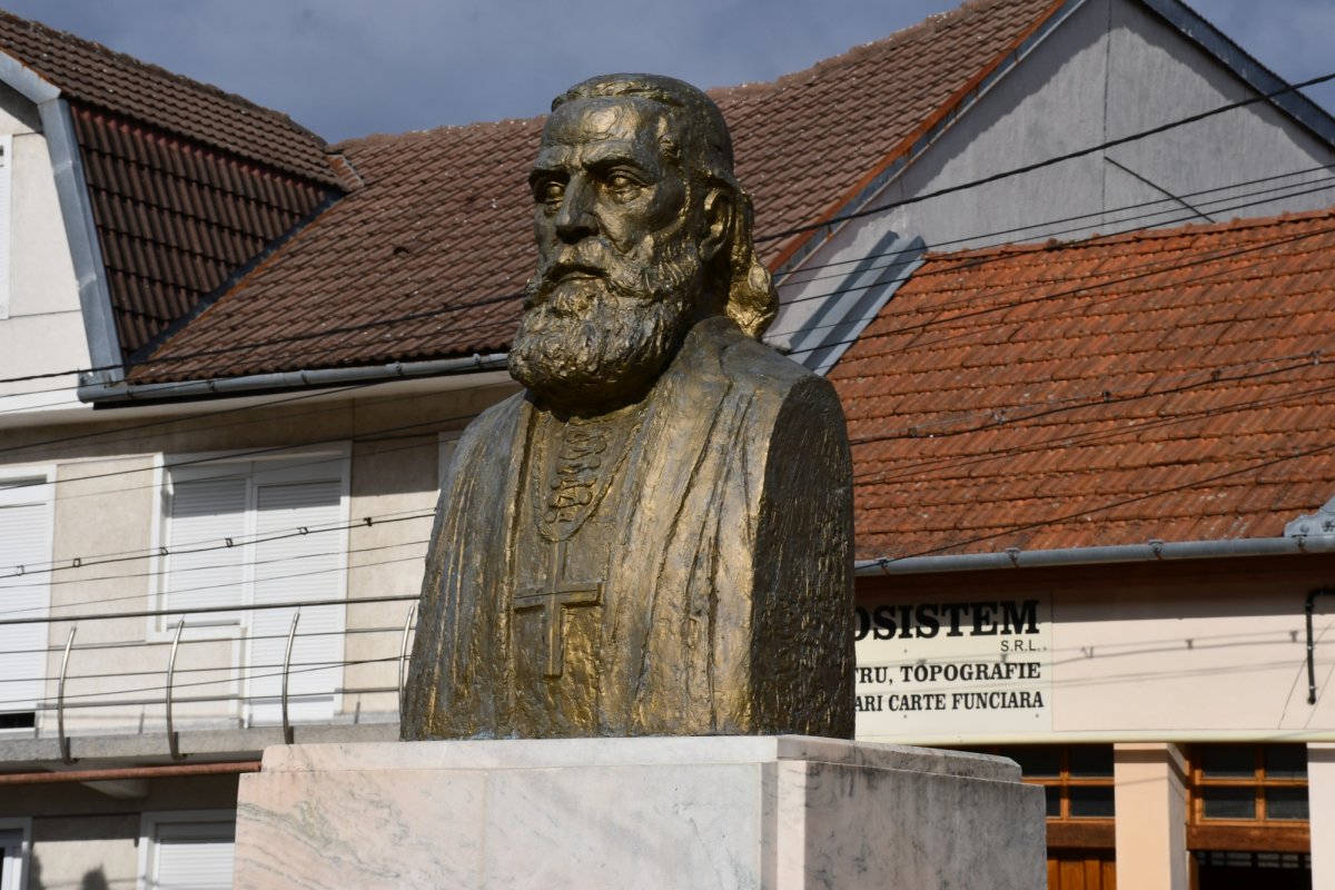 Episcopul Nicolae Popea, un model actual la două secole de la naștere 355455