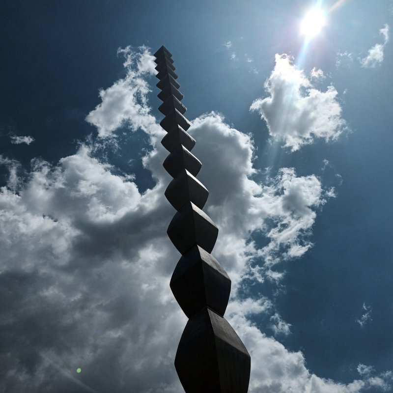 Artistul fără sfârșit 355663