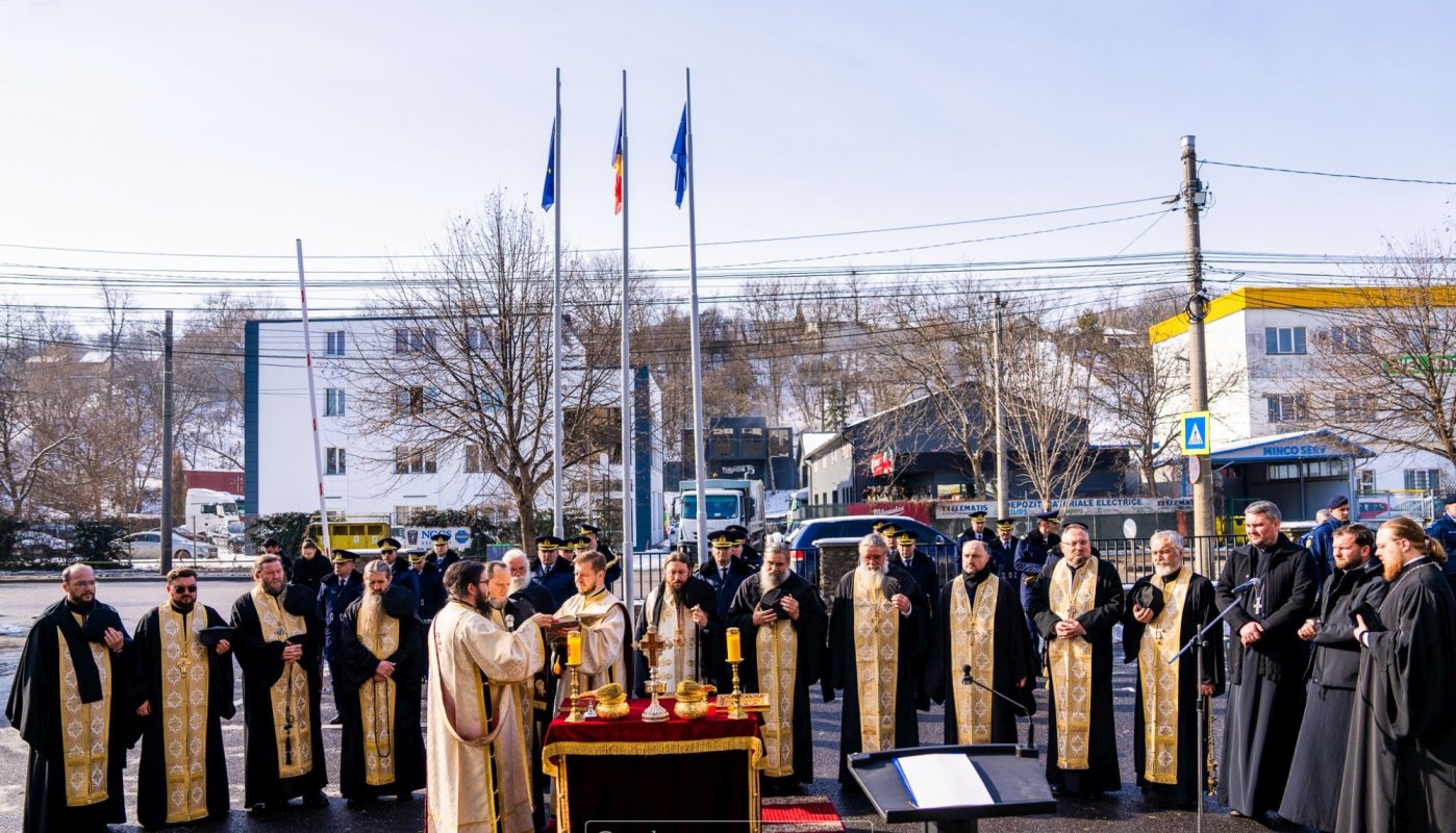 Sfințirea sediului Inspectoratului de Jandarmi Județean „Bogdan Vodă” din municipiul Suceava 355769