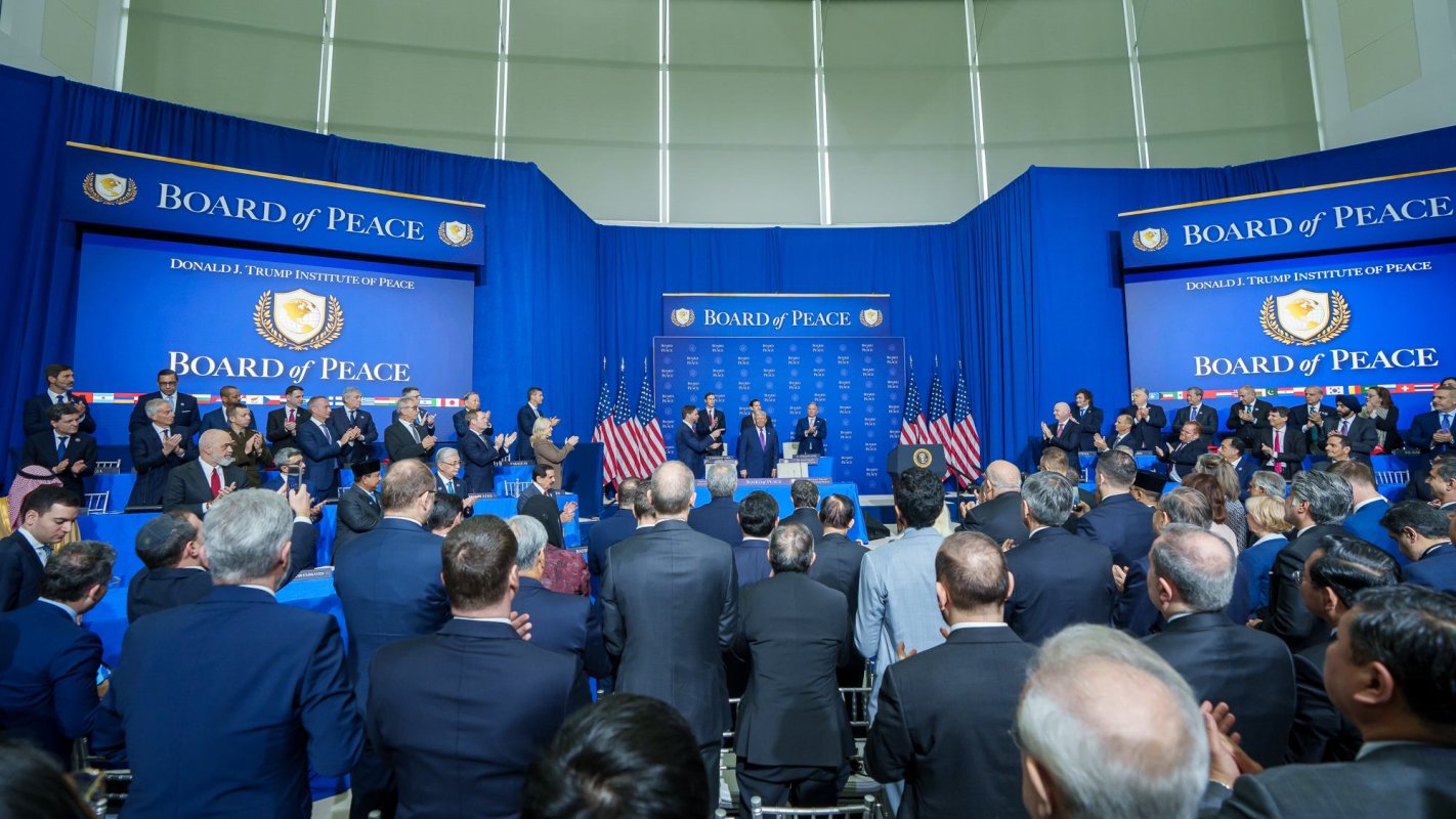 Prima reuniune a Consiliului pentru Pace 355836