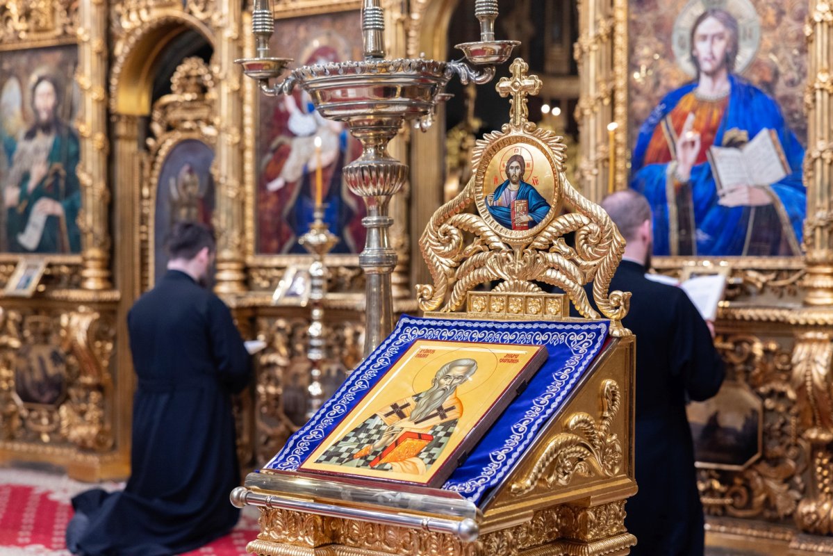 „«Miluiește-mă, Dumnezeule!» să fie respirația inimii noastre curățită prin lacrimi” 356040