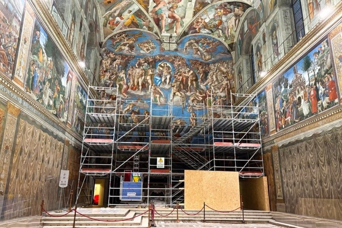 Restaurare în Capela Sixtină 355953