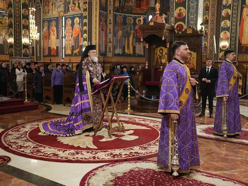 Popas de rugăciune la Catedrala Episcopală din Slobozia 356116