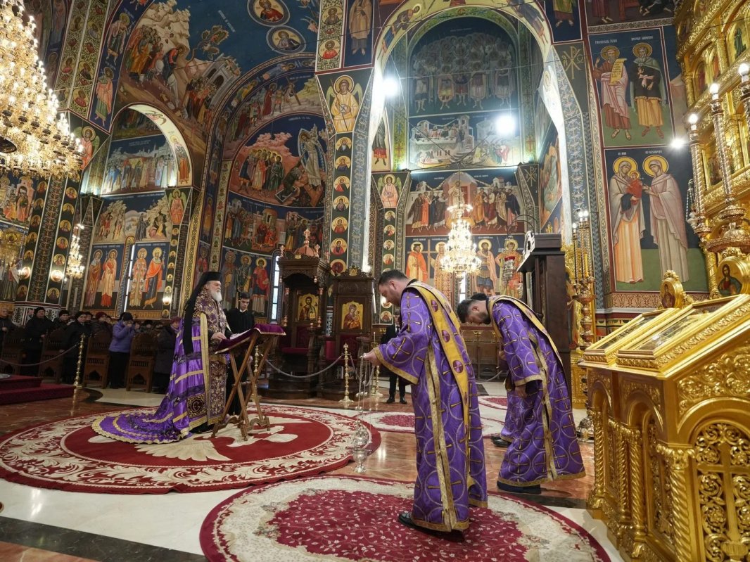 Popas de rugăciune la Catedrala Episcopală din Slobozia 356117