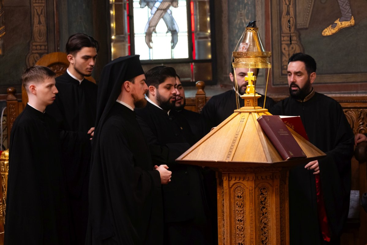 „Sfântul Andrei Criteanul este dascăl al pocăinței și al smereniei” 356144