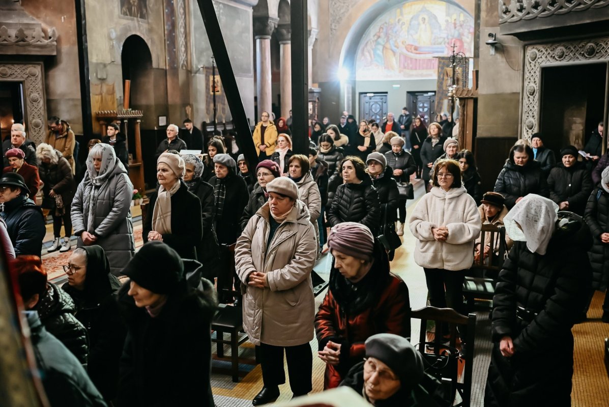 Liturghia Darurilor înainte sfințite la catedrala din Cluj‑Napoca 356190