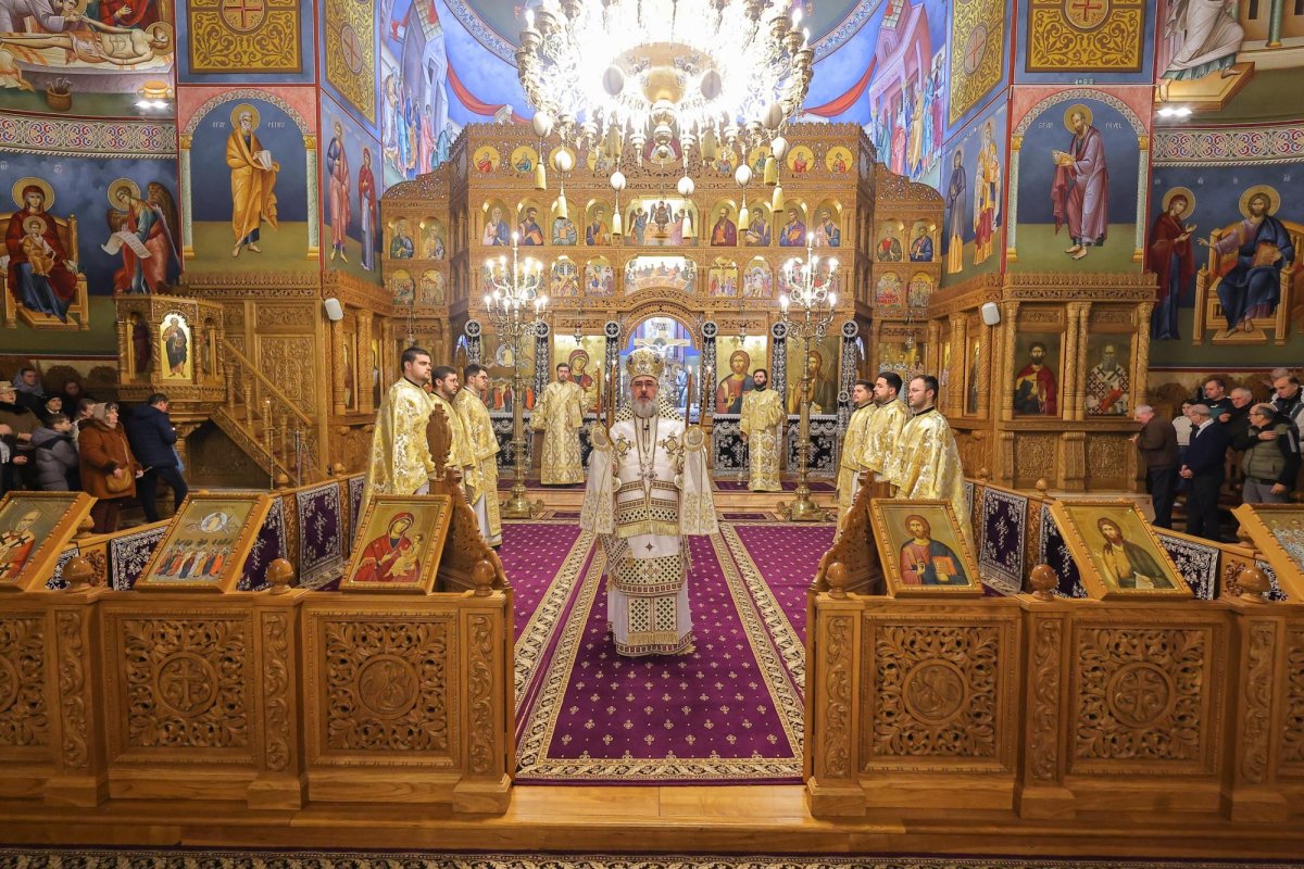 Popasuri de rugăciune și de evidențiere a cinstirii sfintelor icoane 356503