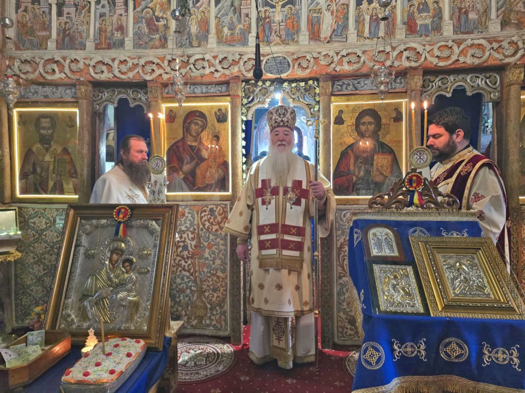 Binecuvântare la Mănăstirea Topolnița 356652