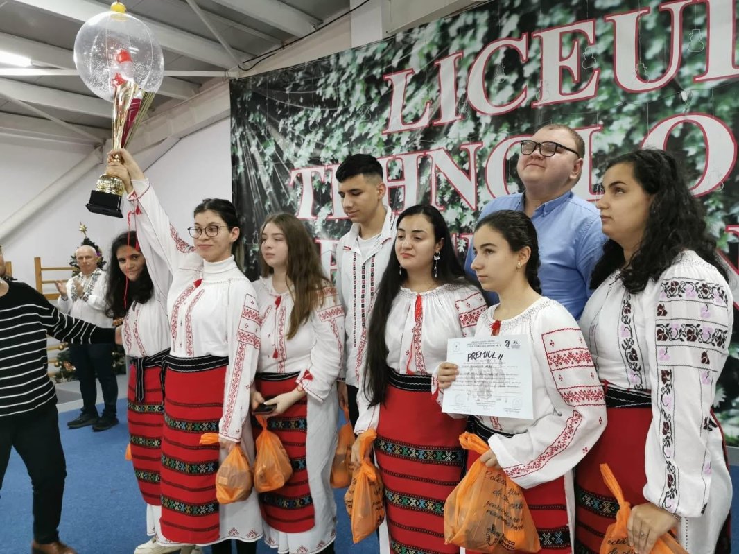 Lumina din Vatra Luminoasă 356543