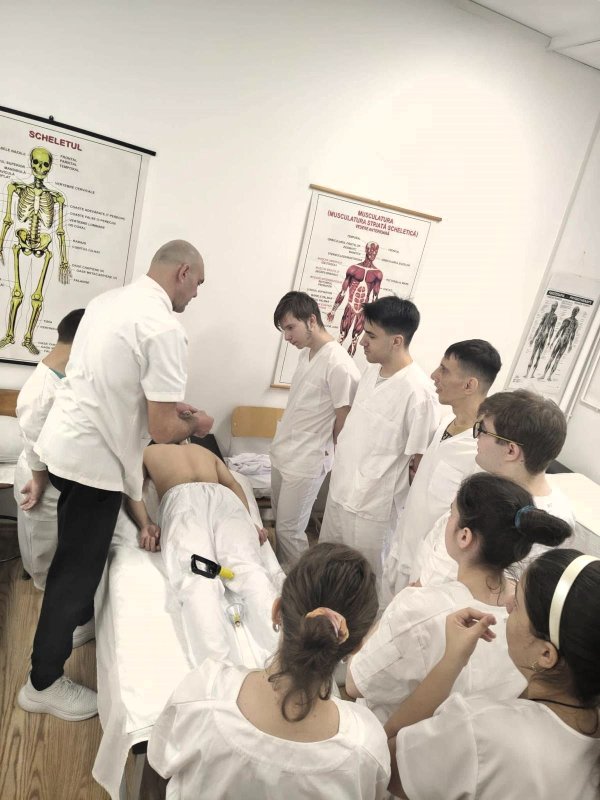 Lumina din Vatra Luminoasă 356548