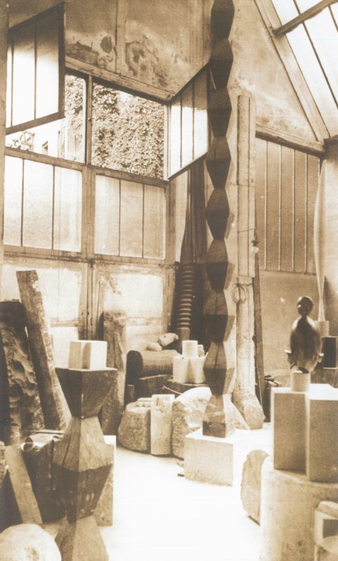 Materia sculptată, epifanie a luminii Creatorului. Spiritualitate ortodoxă  în opera lui Constantin Brâncuși 356680