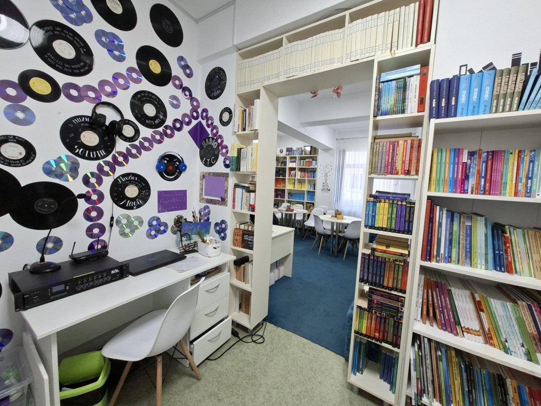 La un liceu de lângă Iași, copiii s-au molipsit de bucuria lecturii 356660