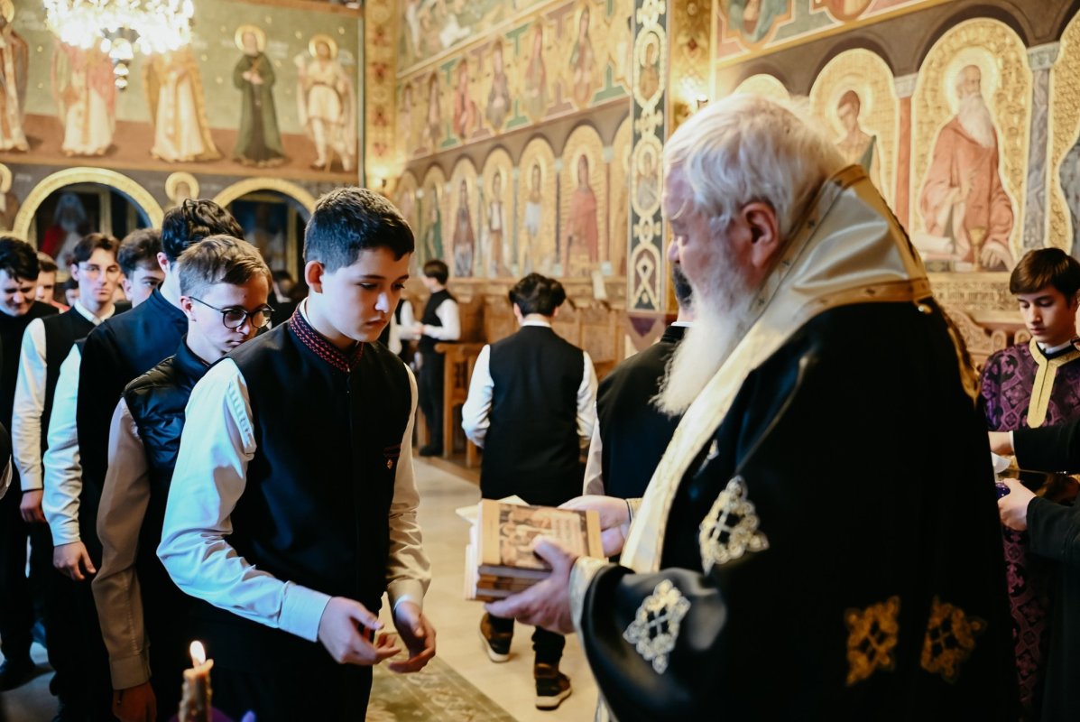 Liturghia Darurilor la paraclisul Colegiului Ortodox din Cluj‑Napoca  356852