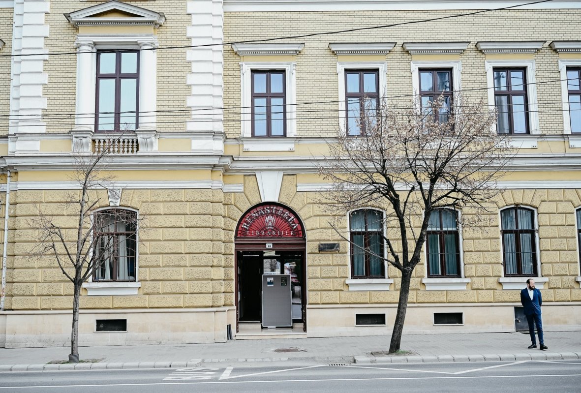 Redeschiderea magazinului bisericesc „Renașterea” nr. 1 356858